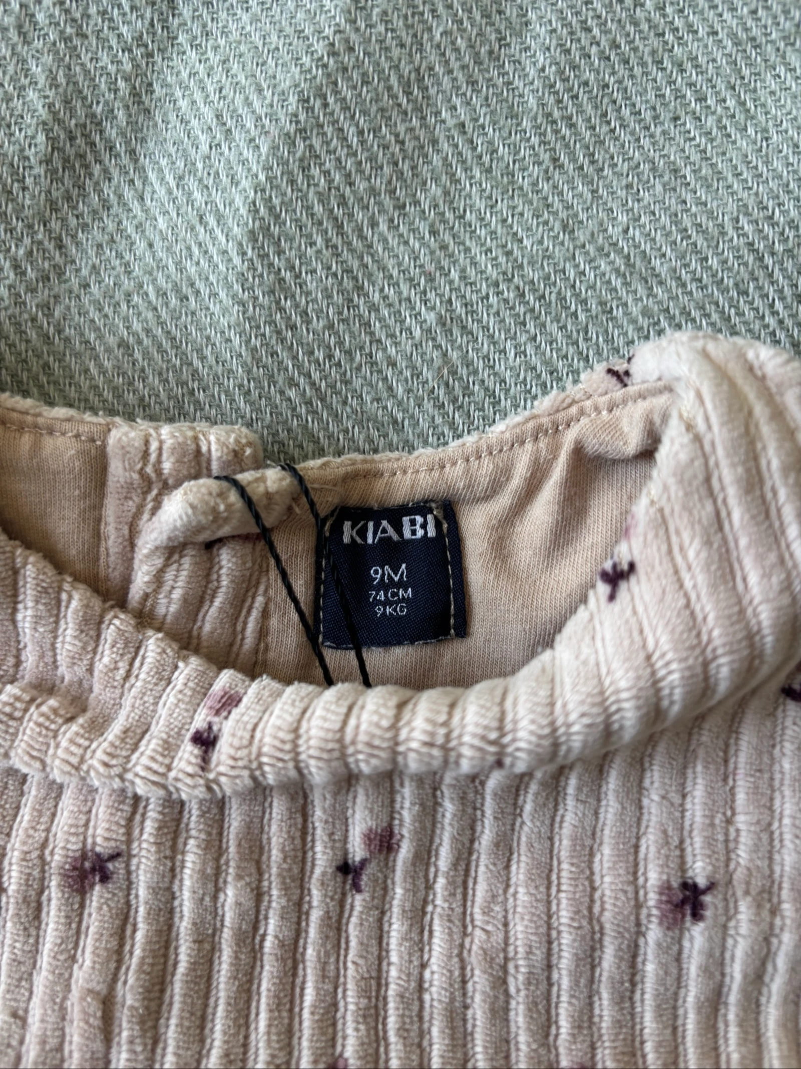 165/ Beige Ribbed Dress - Kiabi - 9 months - 74 cm – photo 2